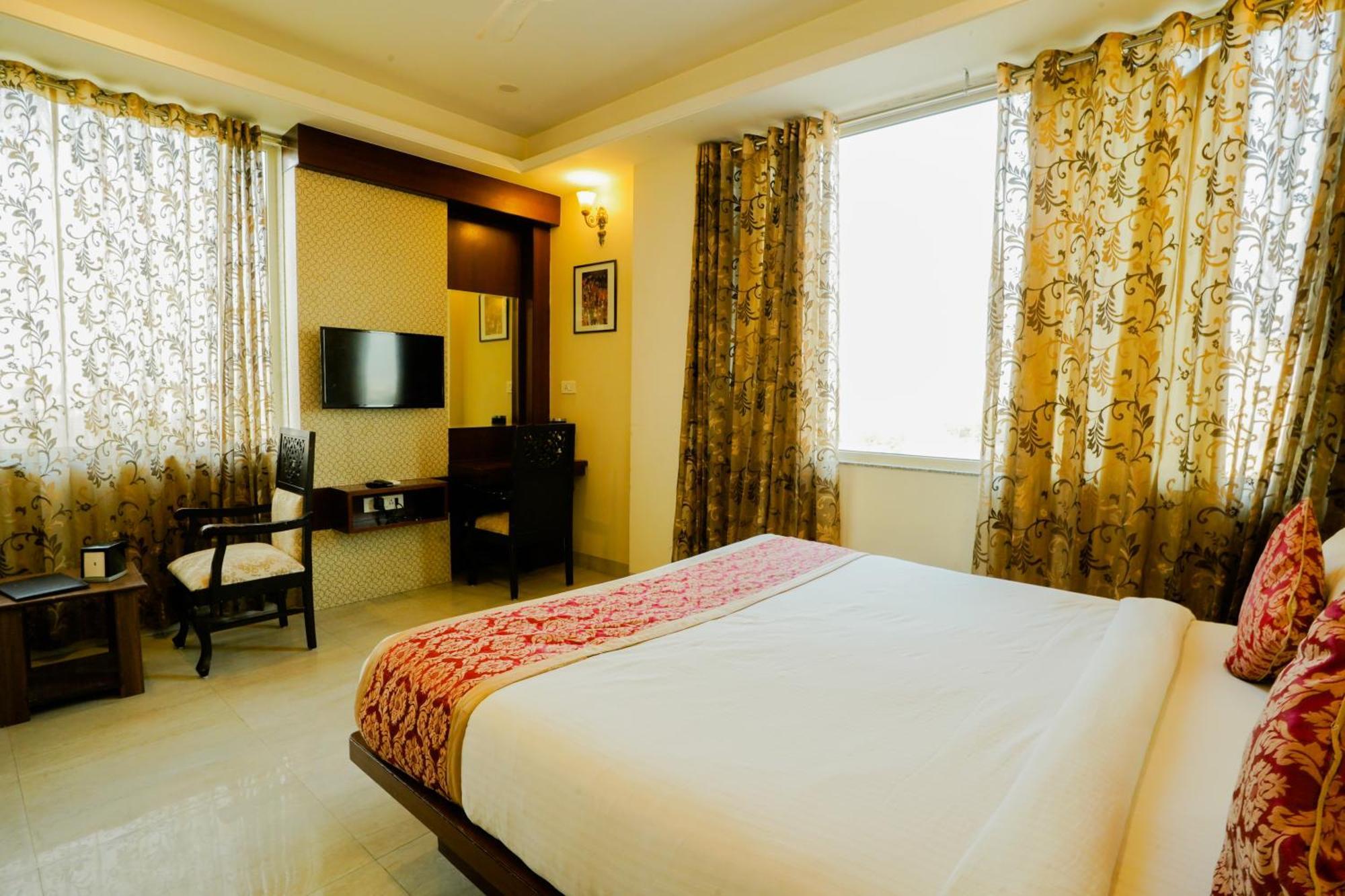Hotel Cheelgadi Jaipur Buitenkant foto